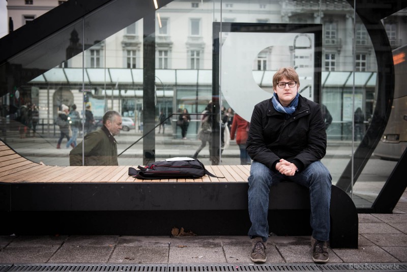 Ik ben altijd eerder introvert geweest, maar momenteel werk ik als verkoper. Dat is een hele aanpassing, maar soms moet je gewoon uw grenzen verleggen.